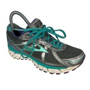 Brooks Women's Defyance 9 Running Shoe Size 7.5